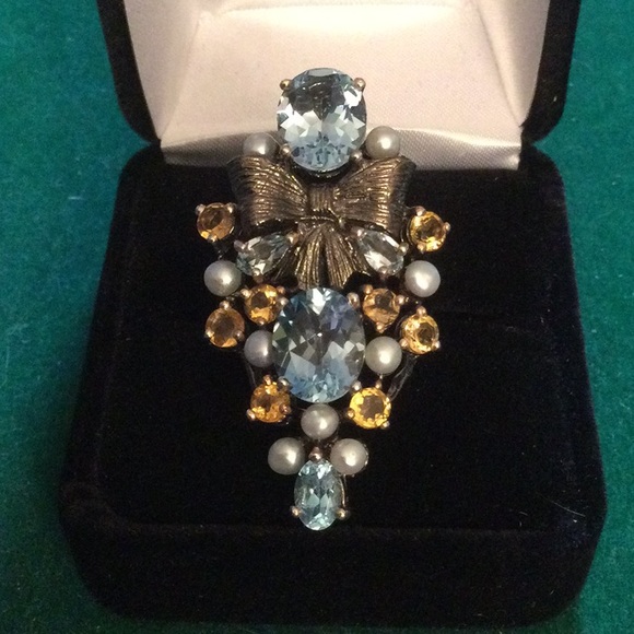 Genuine Blue Topaz Ribbon Ring - Picture 11 of 12